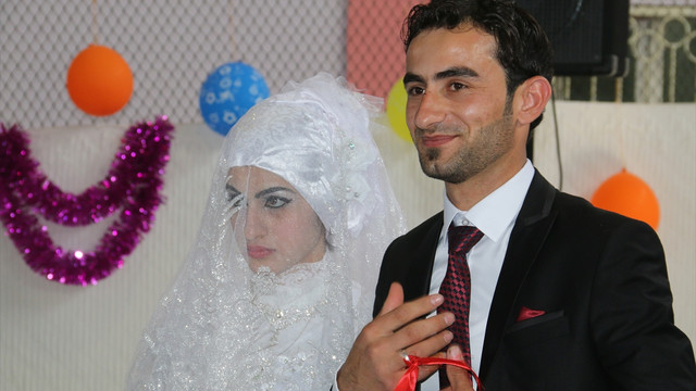 Türkiye Diyanet Vakfından Iraklı göçmenlere toplu düğün