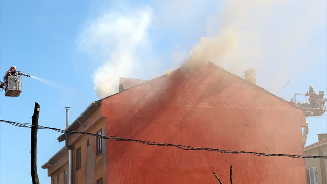 Ümraniye'de yangın