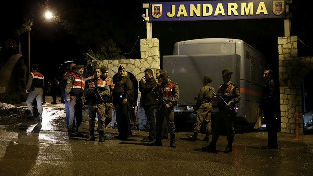 GÜNCELLEME

Urla Cezaevinde Yangın