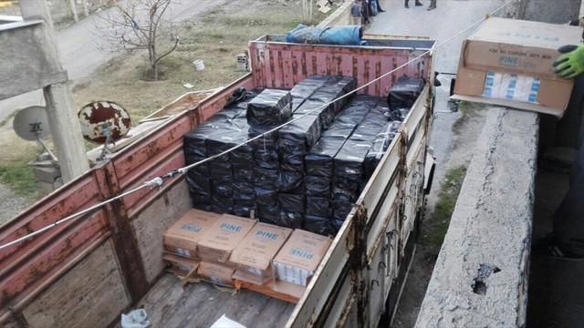 Van'da kaçak sigara operasyonu