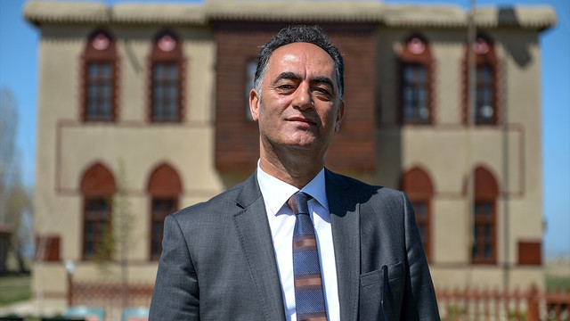 Van'da turizm terör dinlemedi