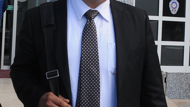 Cem Yılmaz'a Yalova Valisine hakaret davası