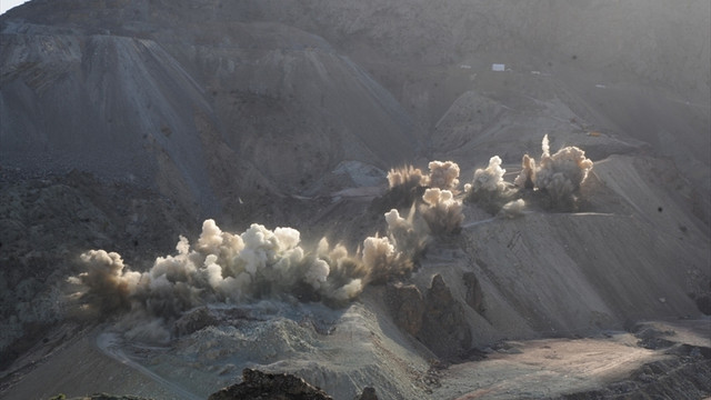 ''Yusufeli Barajı 3 yılda tamamlanacak''