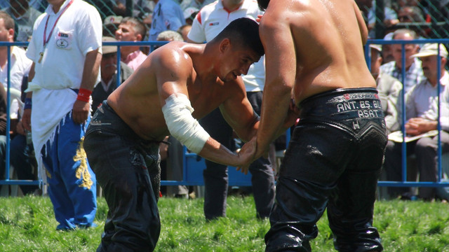 2. Muratpaşa Belediyesi Yağlı Güreş Festivali