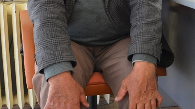 24 parmağıyla herkesi şaşırtıyor