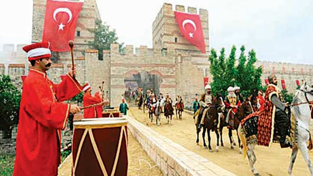 İstanbulun fethinin 563. yıl dönümü için şölen hazırlıkları devam ediyor
