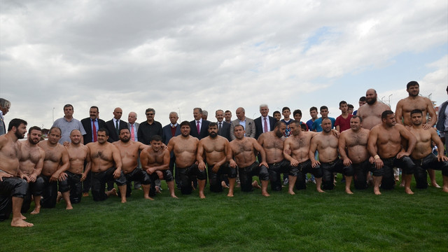 739. Türk Dil Bayramı