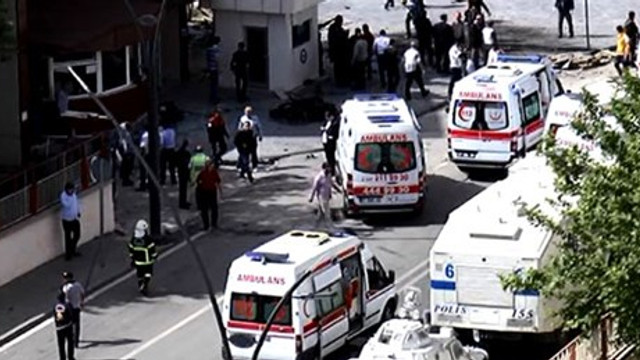 Gaziantep basınından teröre siyah beyaz tepki