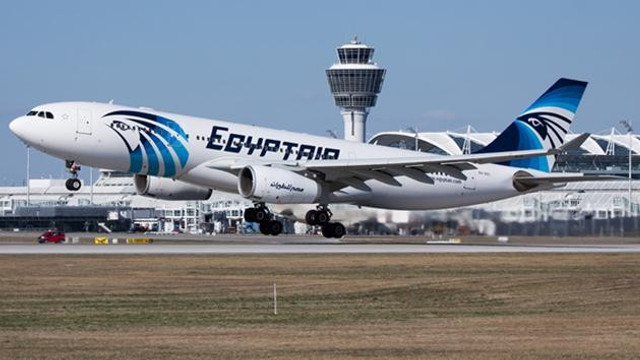 Mısır Havayollarına ait yolcu uçağı düştü!