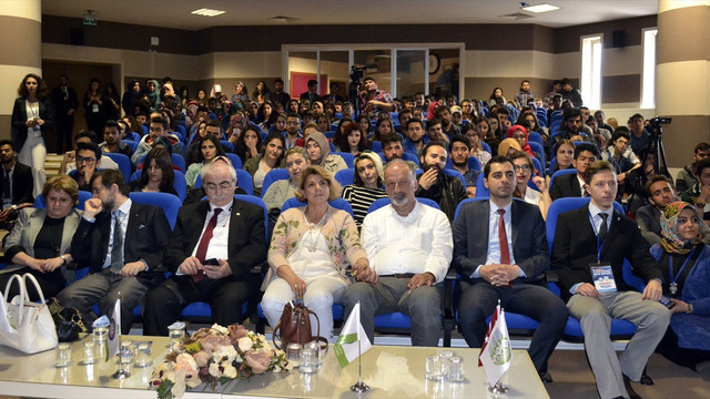 ABD Kültür Ateşesi Van De Vate: