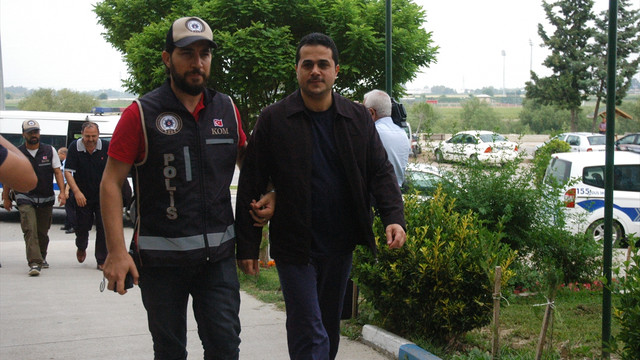 Adana ve Mersin'deki FETÖ/PDY operasyonu