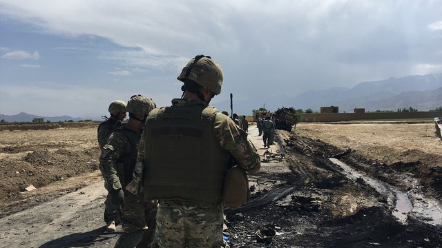 Afganistan’da NATO konvoyuna intihar saldırısı