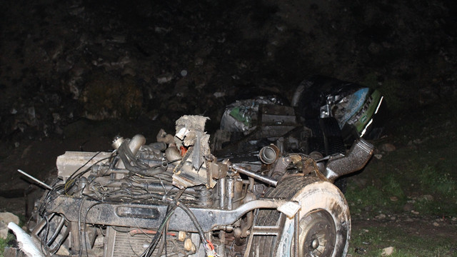 Afyonkarahisar'da süt tankeri devrildi: 1 ölü