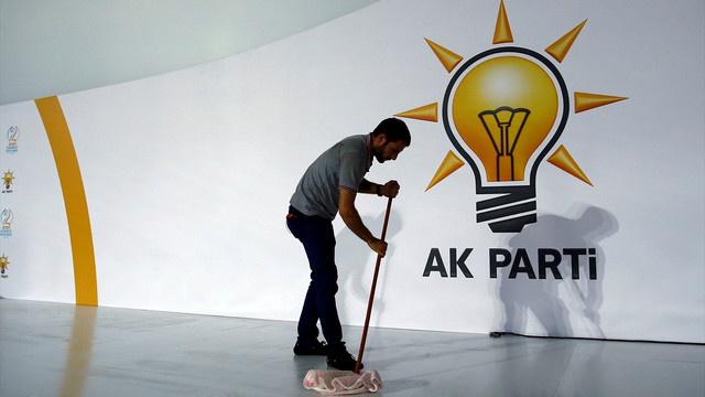 AK Parti Genel Başkan Yardımcısı Ataş: (1)