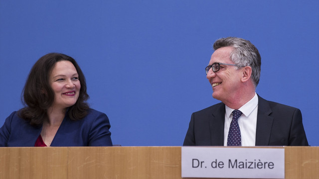 Alman hükümeti, Uyum Yasası tasarısını kabul etti