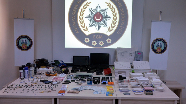 Antalyada kredi kartı dolandırıcılığı: 6 gözaltı