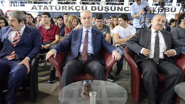 Atatürk'ten Bugüne Türkiye'nin Dış Politika Uygulamalarına Bakış etkinliği