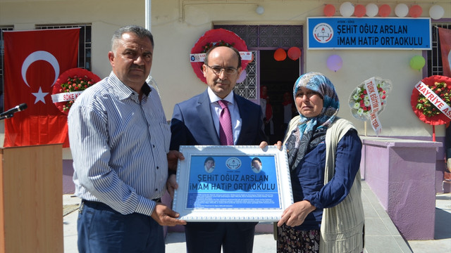 Aydınlı şehidin adı okuduğu okula verildi