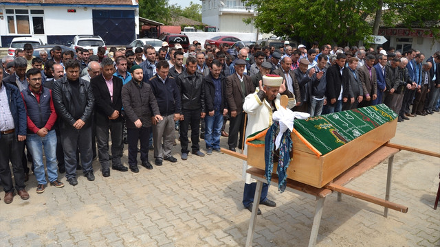 Babası tarafından öldürülen İnanç, toprağa verildi
