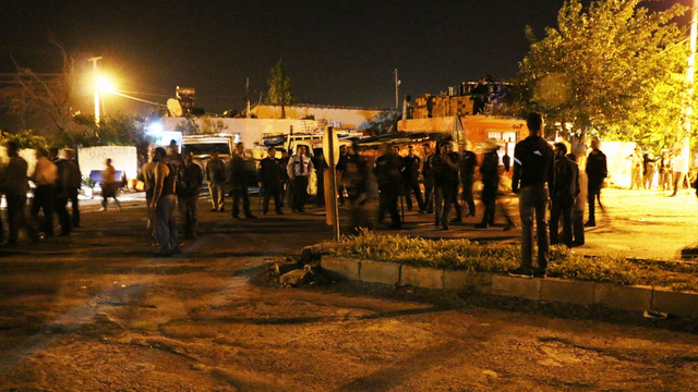 Balıkesir'de bıçaklı ve taşl kavga: 7 yaralı