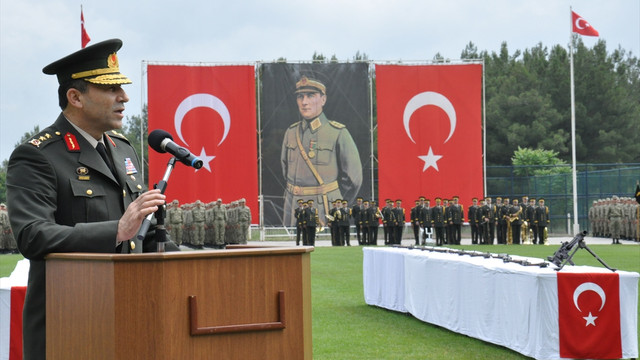 Balıkesir'de yedek subay ve kısa dönem erler yemin etti