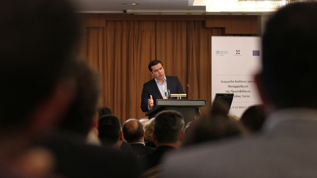 Borç hafifletme Yunanistan'ı kısır döngüden çıkaracak