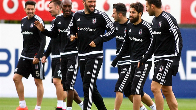 Beşiktaş, derbi hazırlıklarını sürdürdü