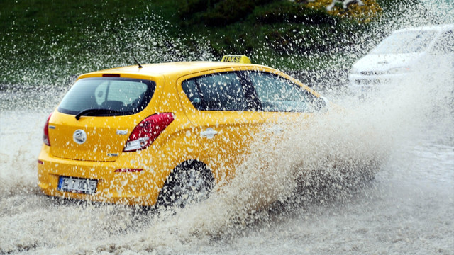 Bolu'da şiddetli sağanak
