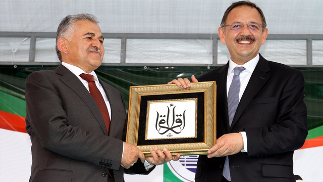 Çevre ve Şehircilik Bakanı Özhaseki: