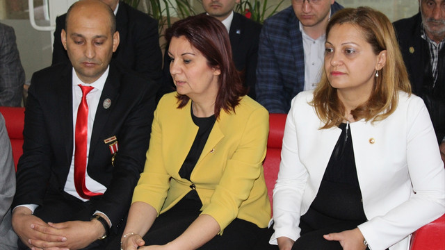 CHP Genel Başkan Yardımcısı Karabıyık, şehit anneleri ile buluştu