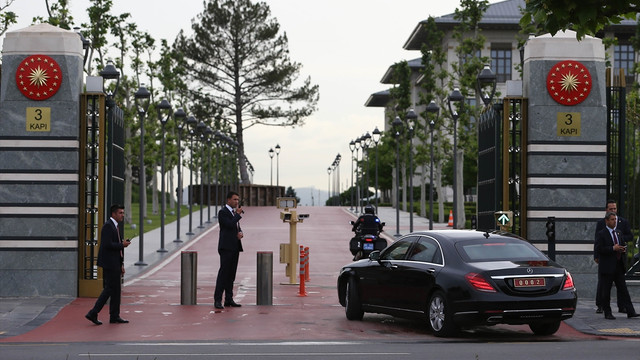 Cumhurbaşkanı Erdoğan, Davutoğlu'nu kabul etti