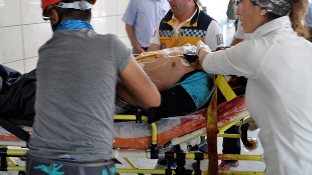 Dağdan düşen antrenör ağır yaralandı