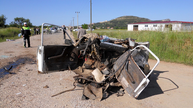 Denizli'de trafik kazası: 12 yaralı