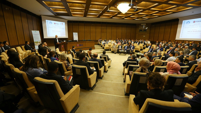 Divanı Hikmet Sohbetleri