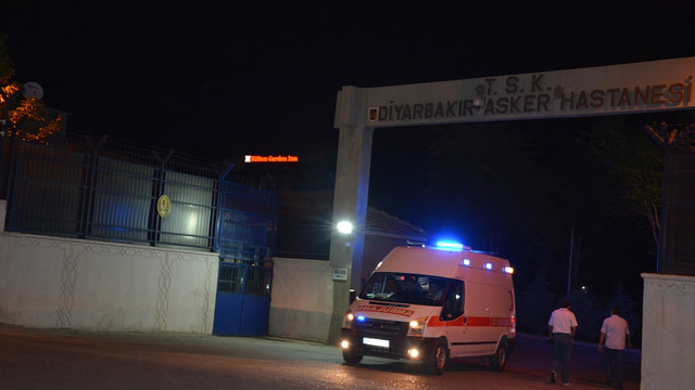 Diyarbakır'da terör saldırısı