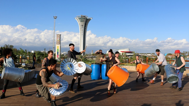 Dünyaca ünlü ritim grubu Stomp, EXPO'da