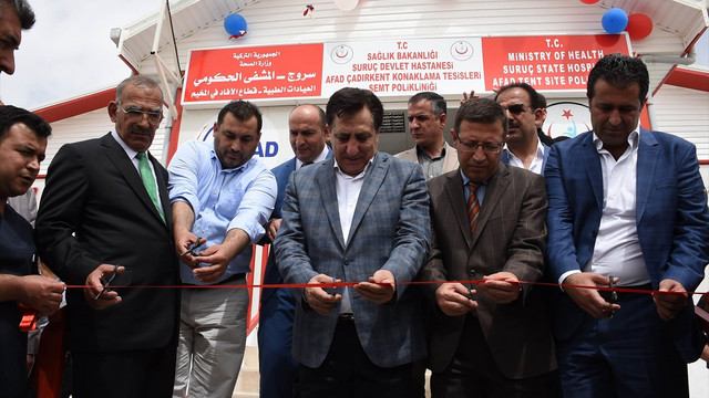 En büyük çadır kente tam donanımlı hastane