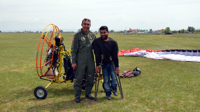 Engelli çocuğun uçma hayali gerçek oldu