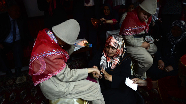 Engellilere temsili askerlik kınası