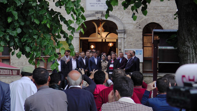 Eski Başbakan Davutoğlu Boluda