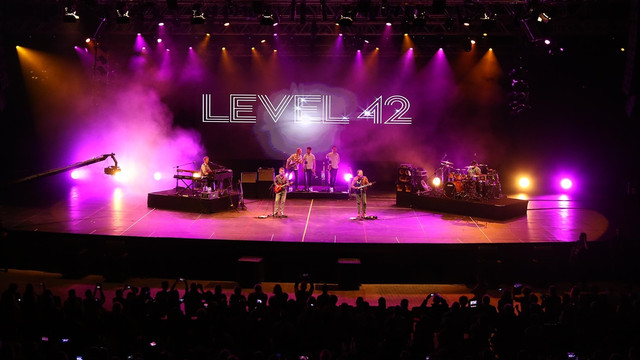 EXPO 2016'da Level 42  grubu konser verdi