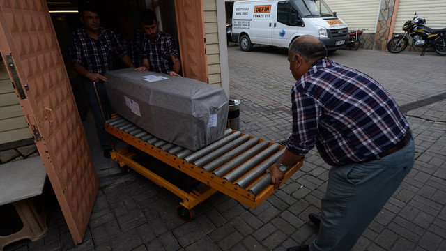 Göle düşen cipteki 3 turistin ölümü