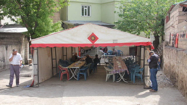 Iğdırlı aile Almanya'dan gelen yanlış cenaze ile yıkıldı