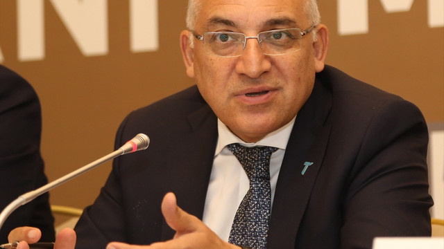 İhracatta şampiyon Ford Otomotiv