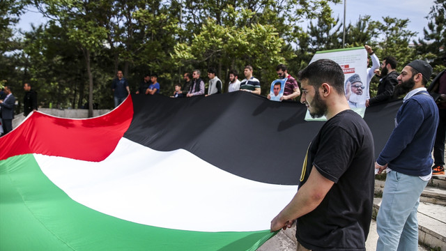 İsrail'e kuruluş yıl dönümü protestosu