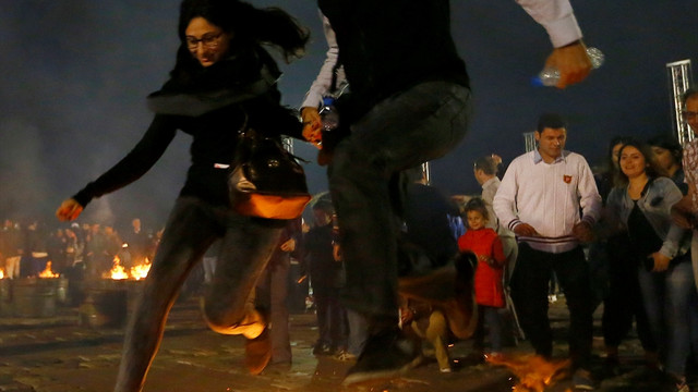 İzmir'de El ele ver laikliğe sahip çık etkinliği