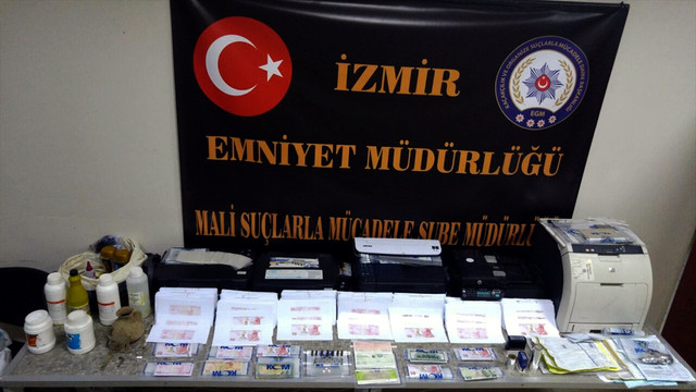 İzmir'de sahte para operasyonu