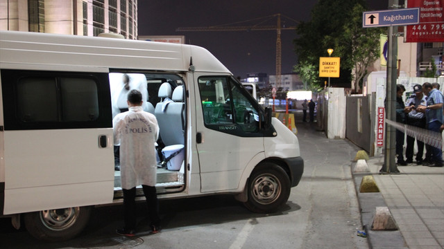 Kağıthane'de şüpheli paketten patlayıcı çıktı