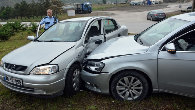 Karabük'te trafik kazası: 4 yaralı