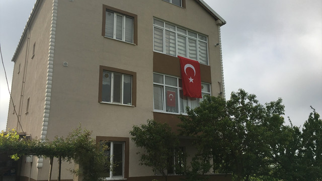 Bitliste kaza kurşunuyla şehit olan askerin baba evinde yas var